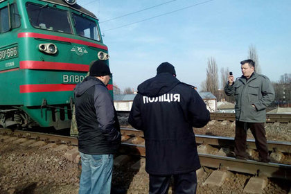 На участников блокады поездов из России в Конотопе завели уголовное дело