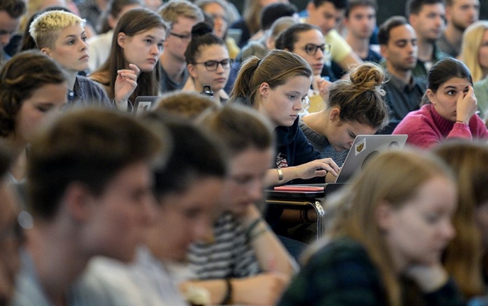 Виртуальный университет. Почему государство выделяет 2 млрд рублей АСИ на онлайн-обучение