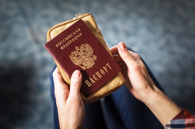 Специалисты получат гражданство РФ спустя год работы