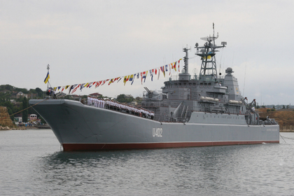 Командующий ВМС Украины пожаловался на разбор кораблей в Крыму на запчасти