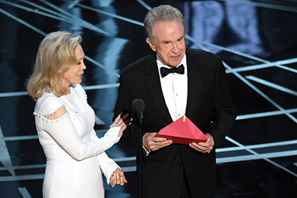 На «Оскаре» объяснили ошибку с объявлением «Ла-Ла Ленда» лучшим фильмом