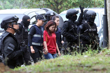 Гражданкам Вьетнама и Индонезии предъявили обвинения в убийстве Ким Чен Нама