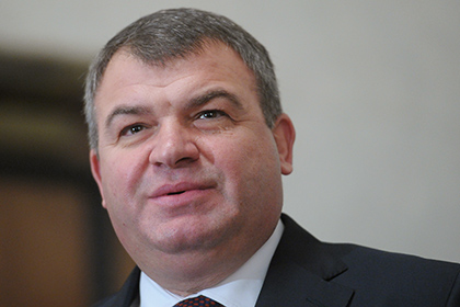 Правительство выдвинуло Сердюкова в совет директоров ОАК
