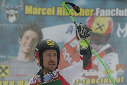 Австрийский лыжник Хиршер в рекордный шестой раз выиграл Кубок мира