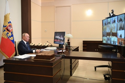 Владимир Путин объявил о завершении периода нерабочих дней с 12 мая